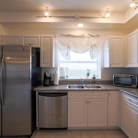 3 Bedroom 2 Bath Oceanwalk Condo With Estuary Views New Smyrna Beach Exterior photo